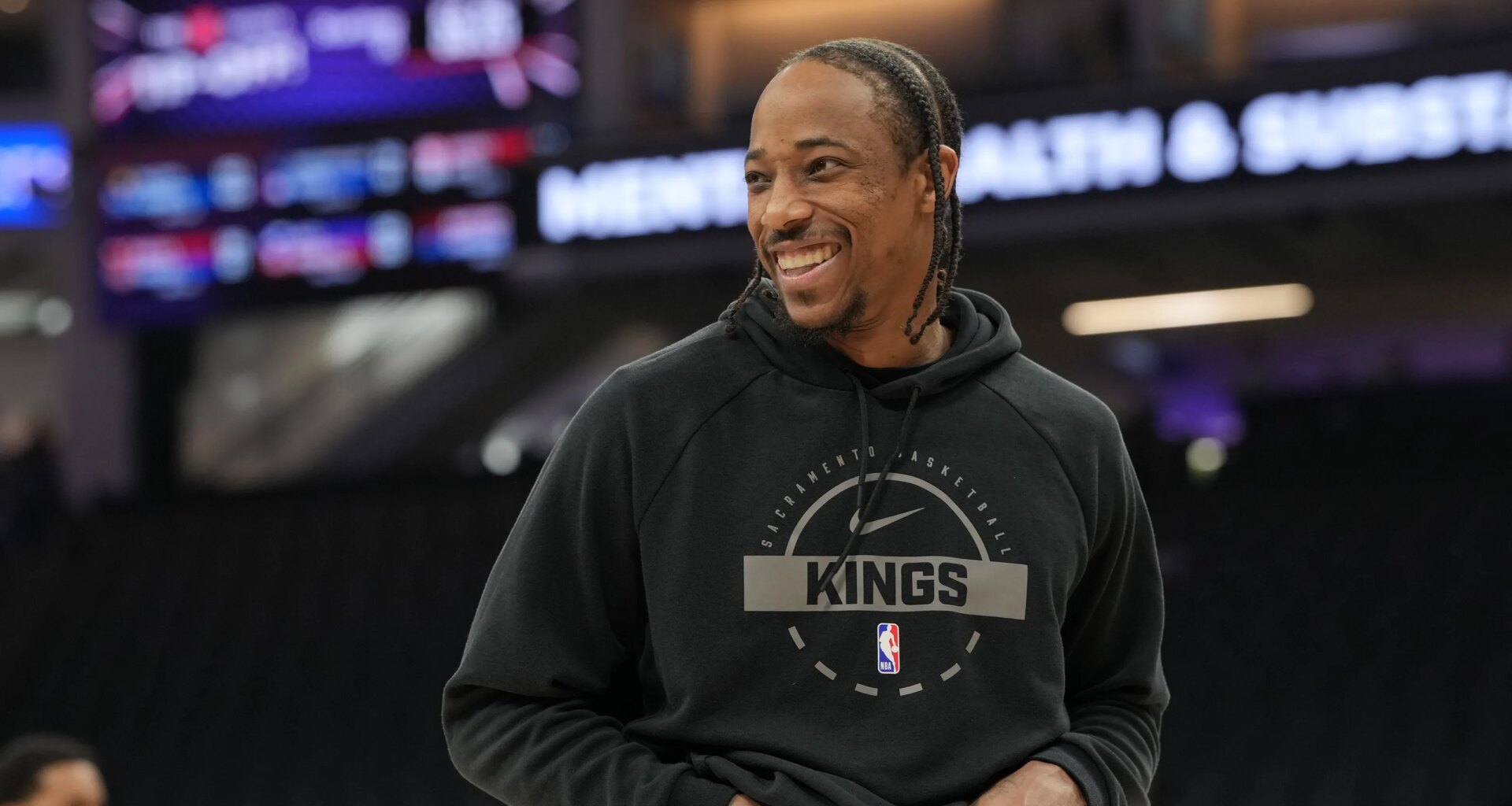 Warriors to consider 17-year veteran after he was waived by Sacramento