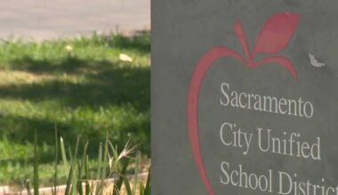 Sacramento teacher union's deal with district would extend contracts