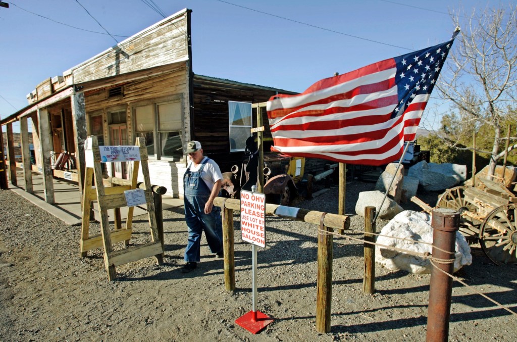A judge is bankrupting a California town to save half a tortoise – Orange County Register