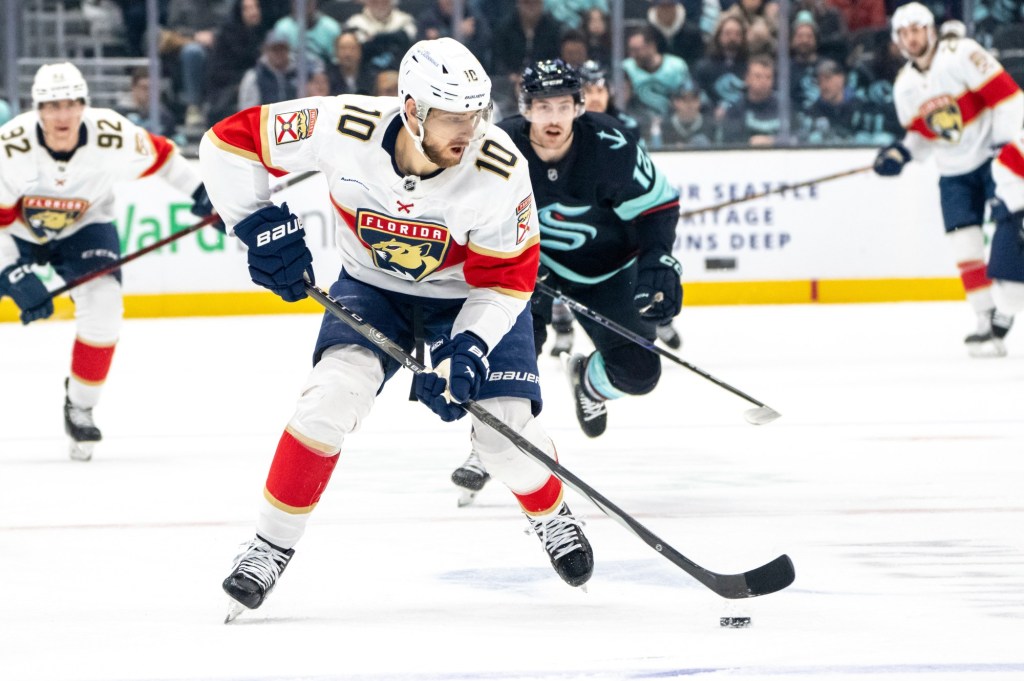 Ducks sign winger A.J. Greer to 4-year, $17M deal – Orange County Register