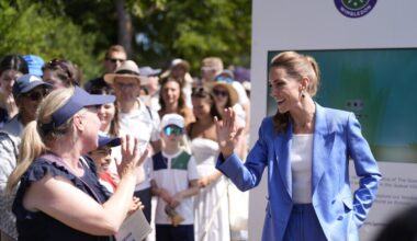 Princess Kate returns to Wimbledon and greets tennis fans – NBC Los Angeles