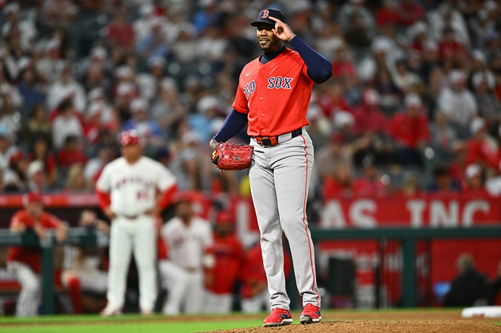 Aroldis Chapman breaks MLB all-time strikeout record in Red Sox win over Angels