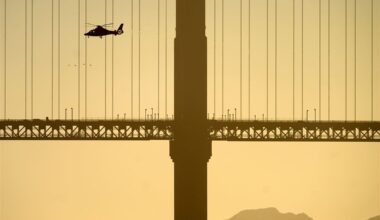 Rescuers keep searching for 3 people after a boat sank in San Francisco Bay, killing 1
