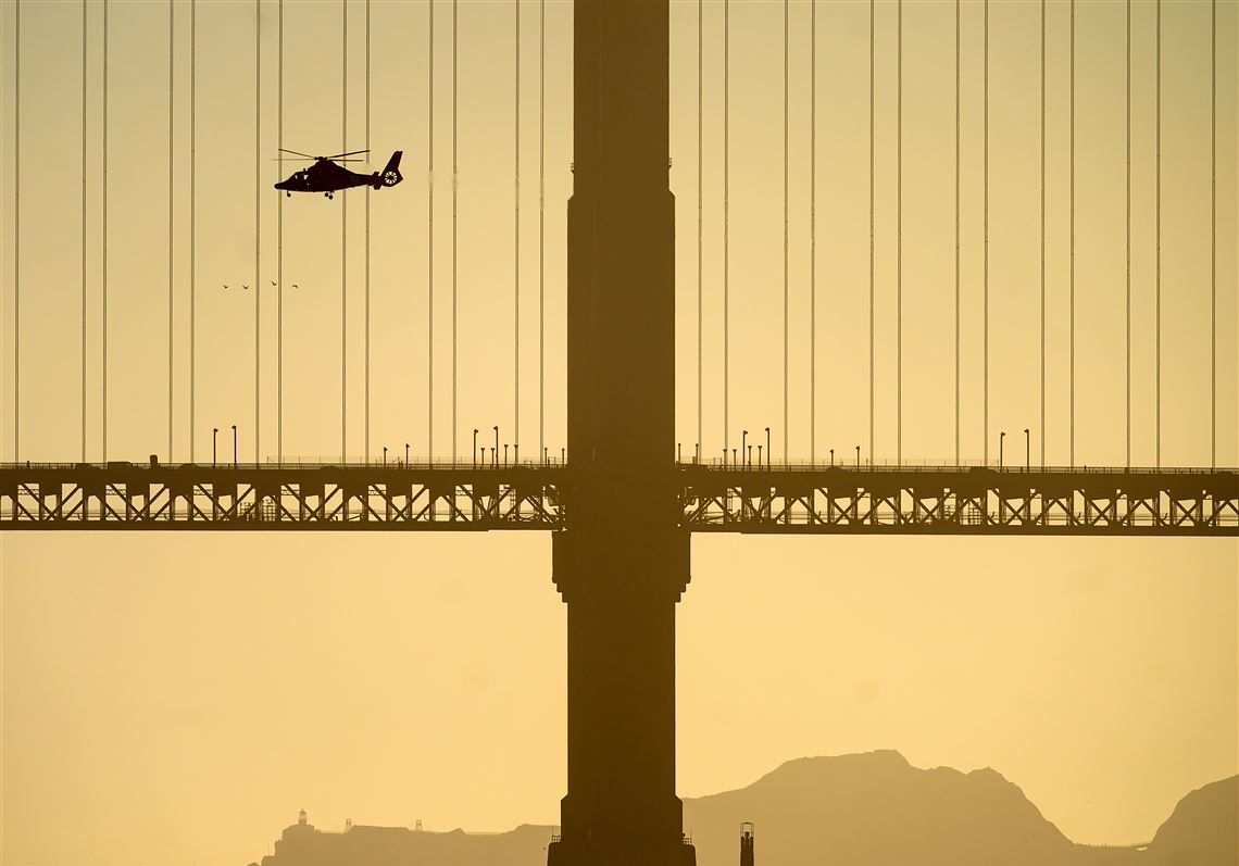 Rescuers keep searching for 3 people after a boat sank in San Francisco Bay, killing 1