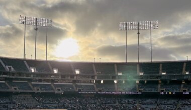 City Council approves Oakland Coliseum deal, moving its sale toward final approval