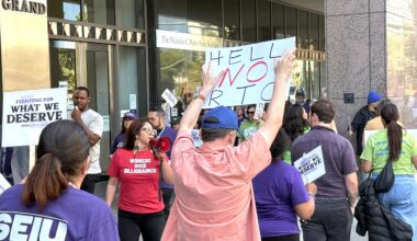 State workers stage picket in Oakland to refute Newsom's return-to-office mandate