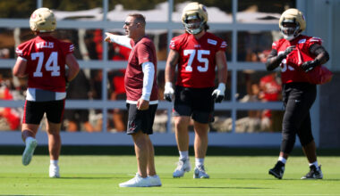 49ers' Kyle Shanahan makes cameo amid recovery from car crash