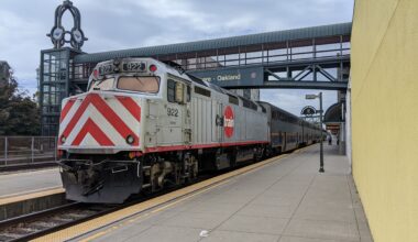 Old Caltrain Locomotives Find New Life on Amtrak