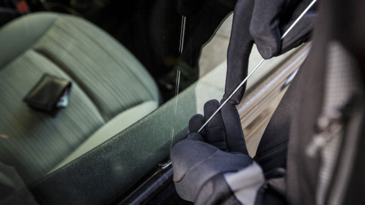 ‘Bank-jugging’ suspects arrested for stealing $14K in Thousand Oaks – NBC Los Angeles