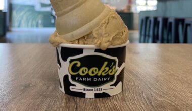 Dairy group celebrates with a free scoop in Ortonville – The Oakland Press