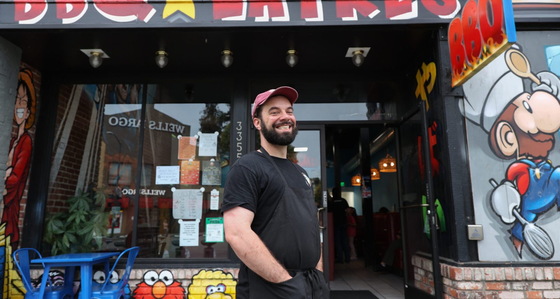 At this Oakland BBQ spot, diners can sing for their supper Oakland's Crazy Block Cheesecakes turns karaoke into a dinner deal