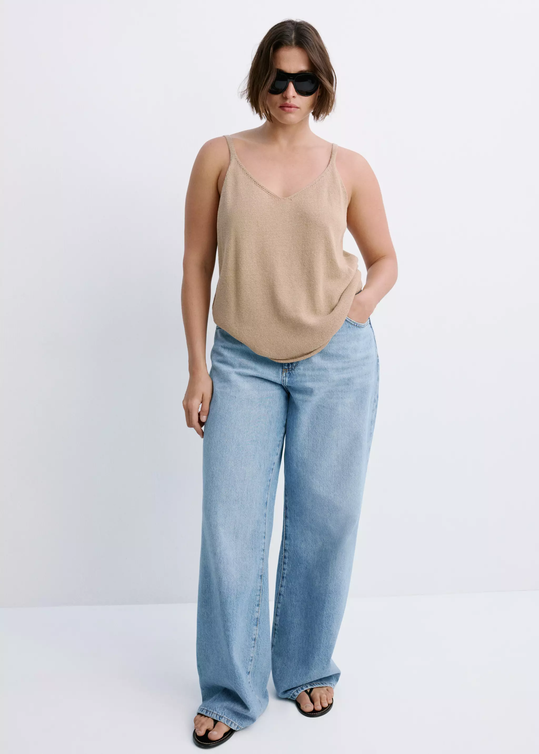 Danila High-Waisted Wide Leg Jeans - Women | Mango United Kingdom