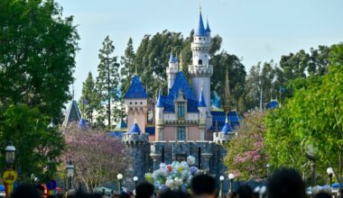 Disneyland Gets1 Billionth Guest Ahead Of Park's 71th Birthday