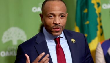 Oakland could pay $400,000 to official who resigned over 'degrading' texts