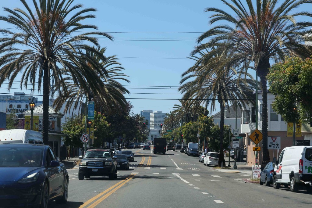 Oakland to barricade East Oakland intersections in bid to disrupt sex trafficking