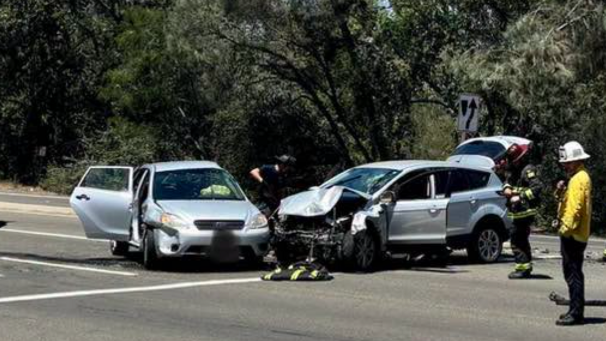 Three injured in El Dorado Hills crash on Green Valley Road