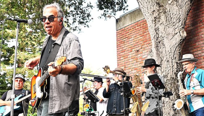 The Houserockers perform in Los Gatos
