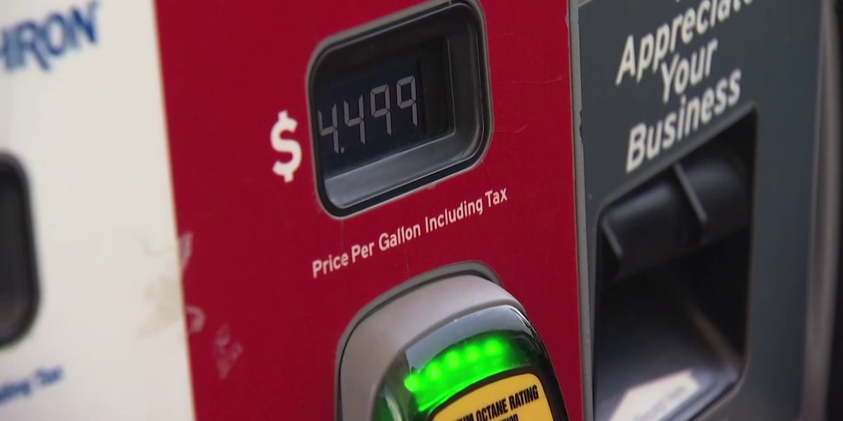 Why some California drivers are crossing into Arizona to fill up their gas tanks
