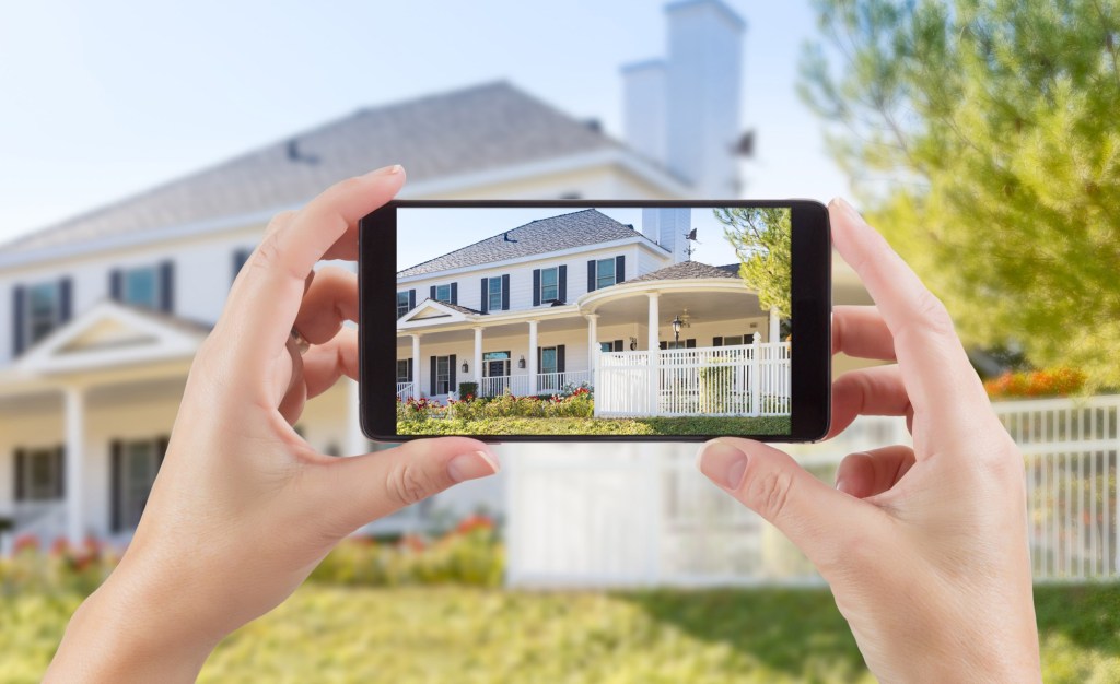 California rental ads would have to disclose if pictures used AI, under new bill – Orange County Register