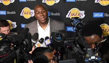 Magic Johnson Reacts To Lakers Signing 7-Year NBA Player