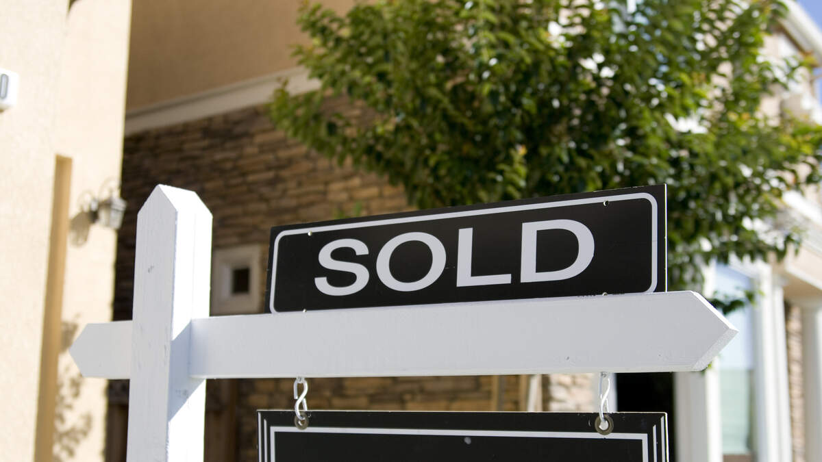 Home sales rise, prices fall in Sacramento area in June