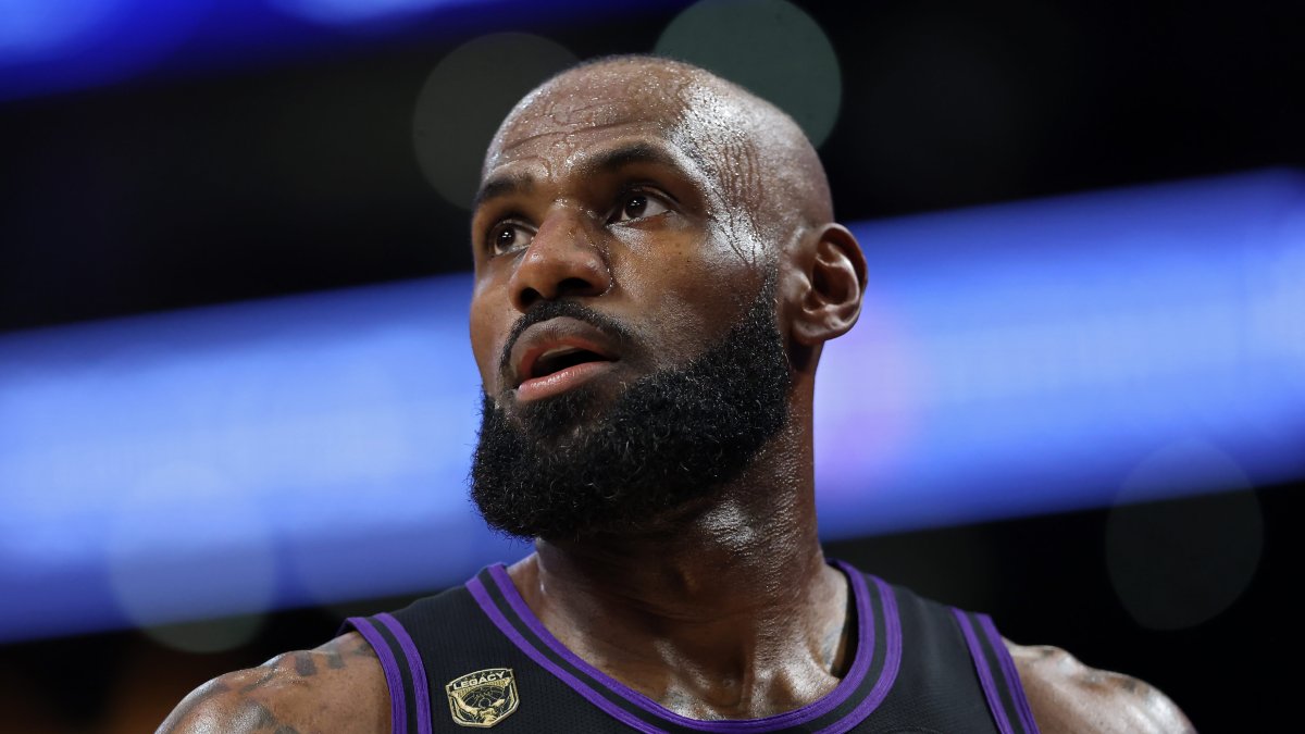 Potential landing spots for LeBron James: Warriors, Cavaliers on list – NBC 7 San Diego