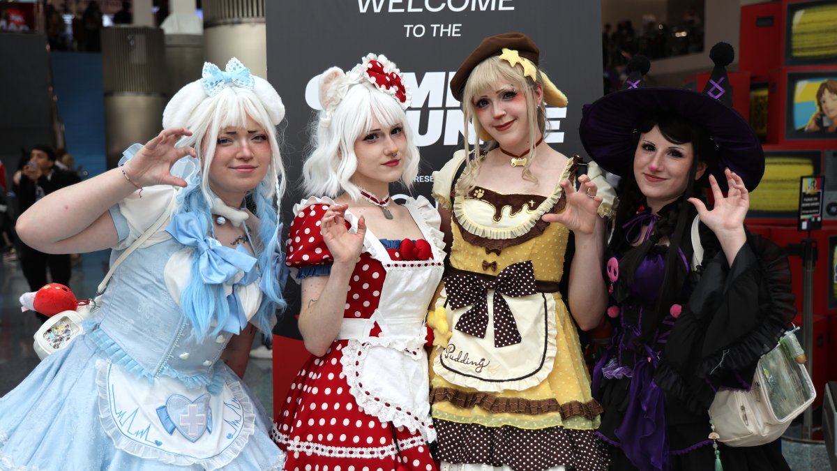 See photos of cosplay looks from Anime Expo 2026 in downtown LA – NBC Los Angeles