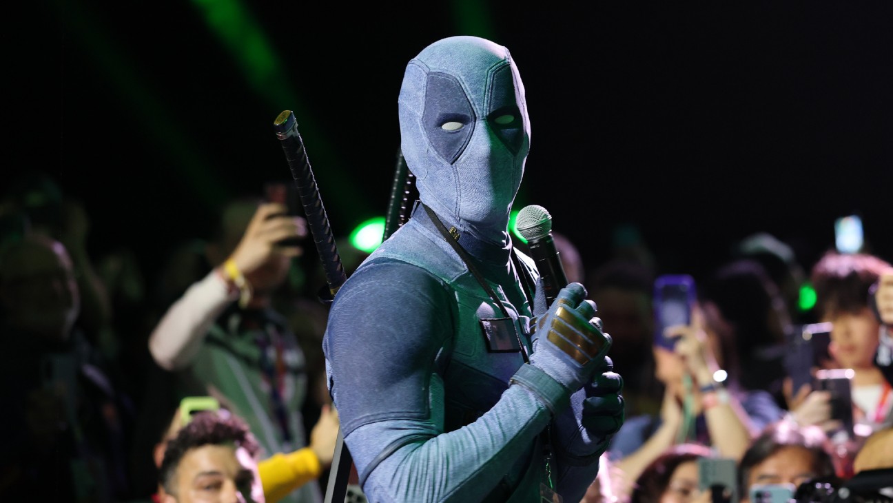 Ryan Reynolds as Deadpool at San Diego Comic-Con
