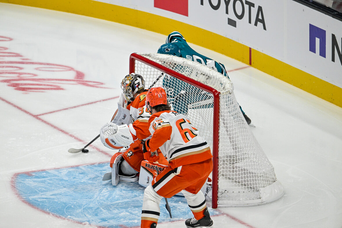 Sharks July 1 Transaction Grades: Jacob Trouba