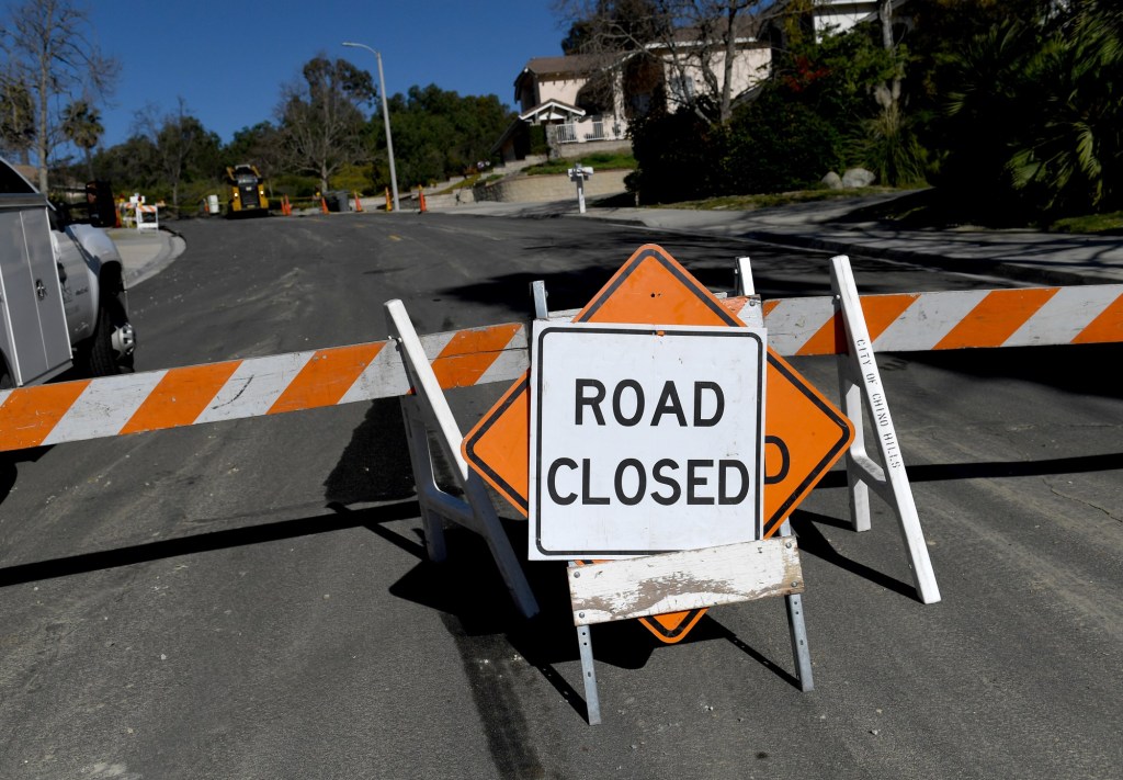 Major intersection in City Heights closes after water main break – San Diego Union-Tribune
