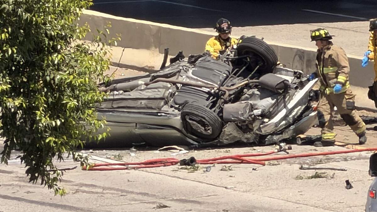 Driver dies after crashing vehicle onto Highway 99 in Fresno