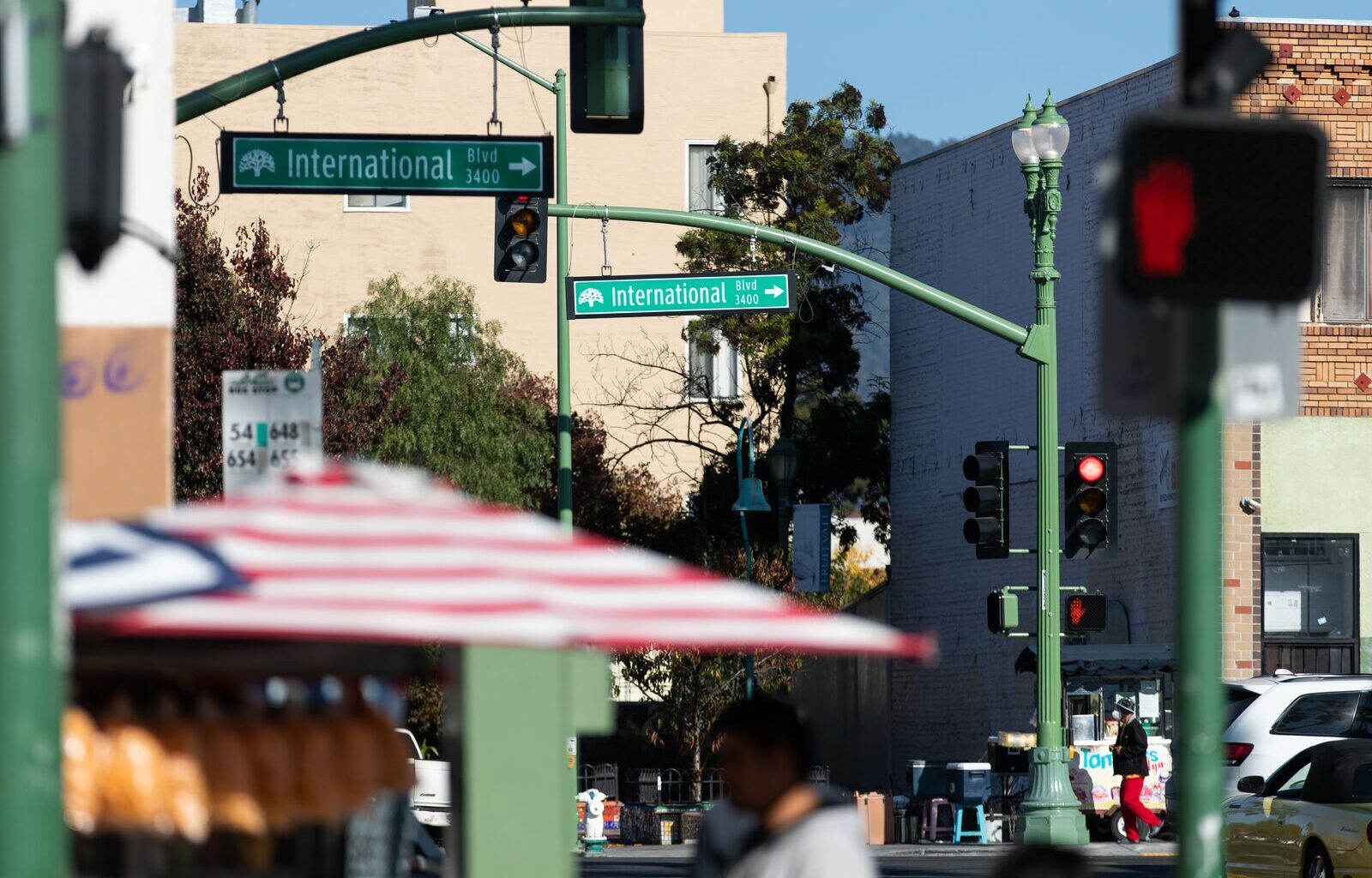 To deter sex trafficking, Oakland will close streets along International Boulevard