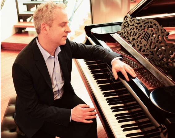 Pianist Jeremy Denk will perform at this year's SummerFest. (La Jolla Music Society)