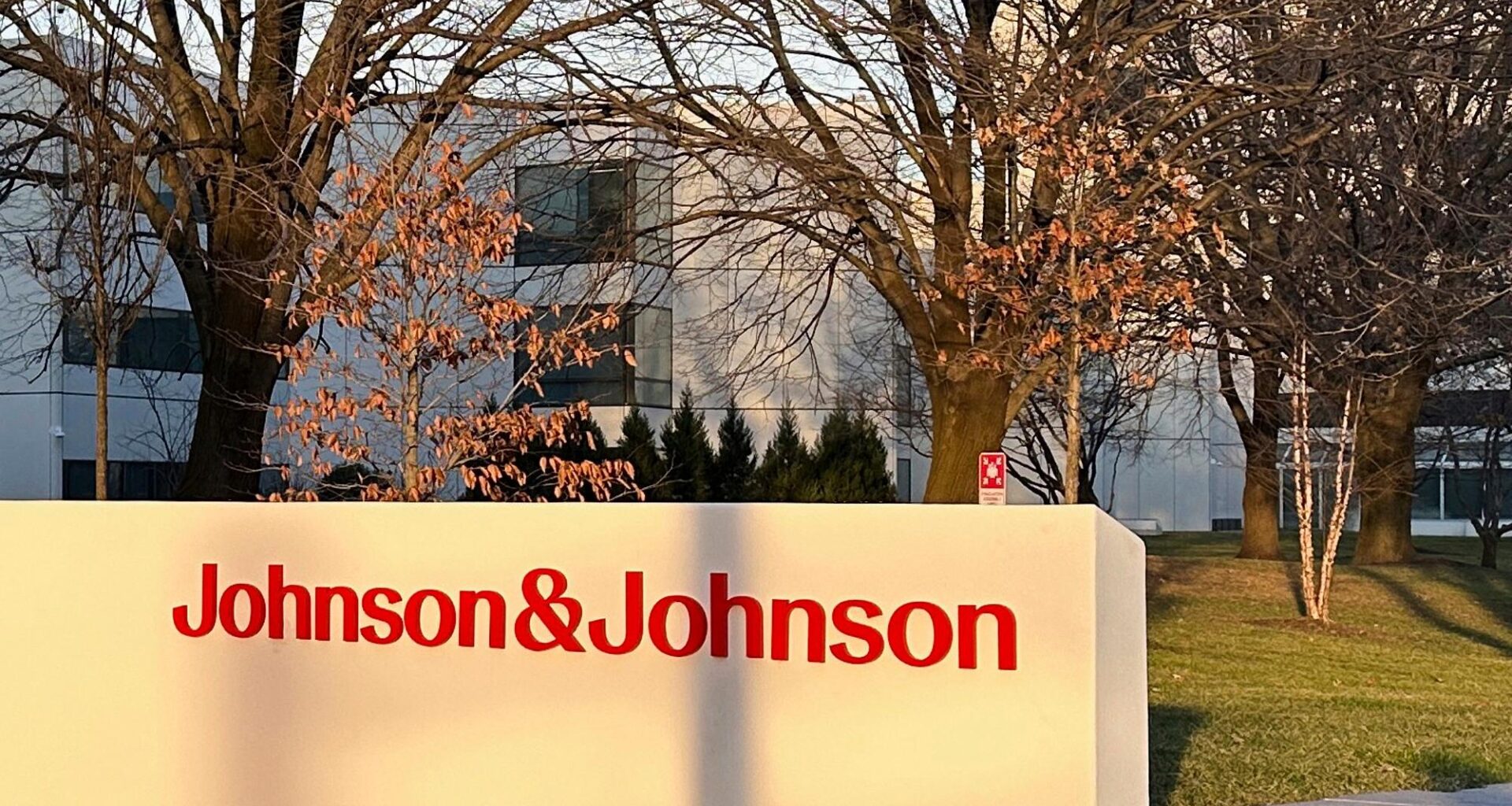 Johnson & Johnson proposes $5.5B talc settlement to end legal fight