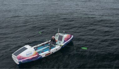 Female Rower Completes Record-Breaking Solo Journey from California to Hawaii