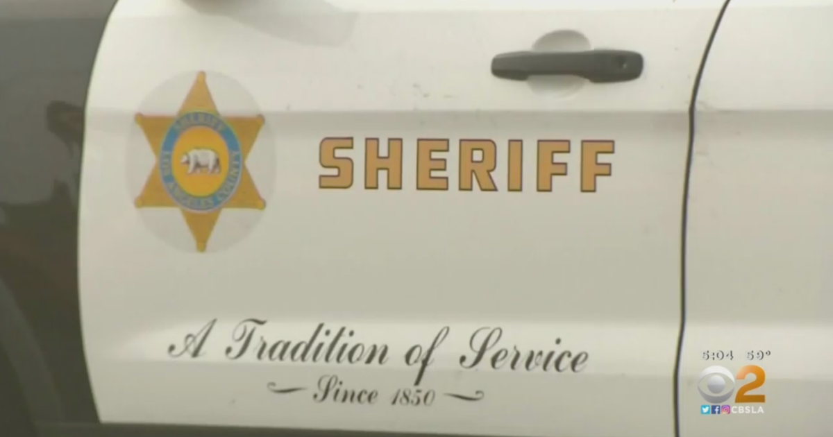 1 teen killed, 1 injured by hit-and-run driver in Lawndale, LA County deputies say