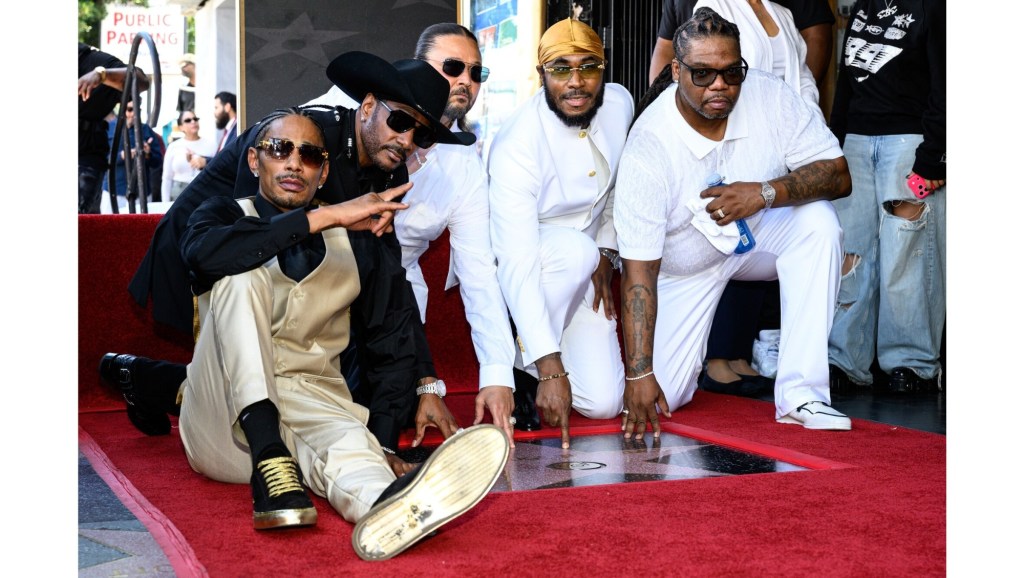 Bone Thugs-N-Harmony, fans and friends, celebrate Hollywood Walk of Fame star – Daily News