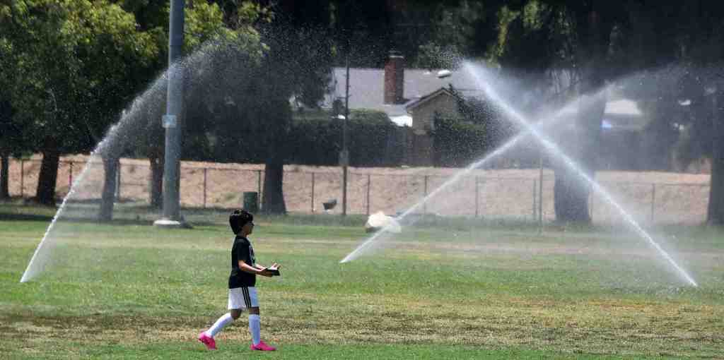 Temps to hit 100 degrees in the IE, with high surf coming to OC and LA County – Whittier Daily News