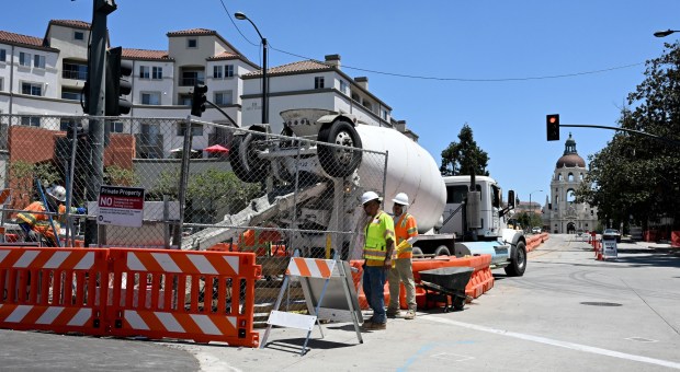 Construction for the Pasadena-to-North Hollywood Bus Rapid Transit project (BRT) on Holly Street at Arroyo Parkway in Pasadena on Tuesday, May 19, 2026. (Photo by Dean Musgrove, Los Angeles Daily News/SCNG)