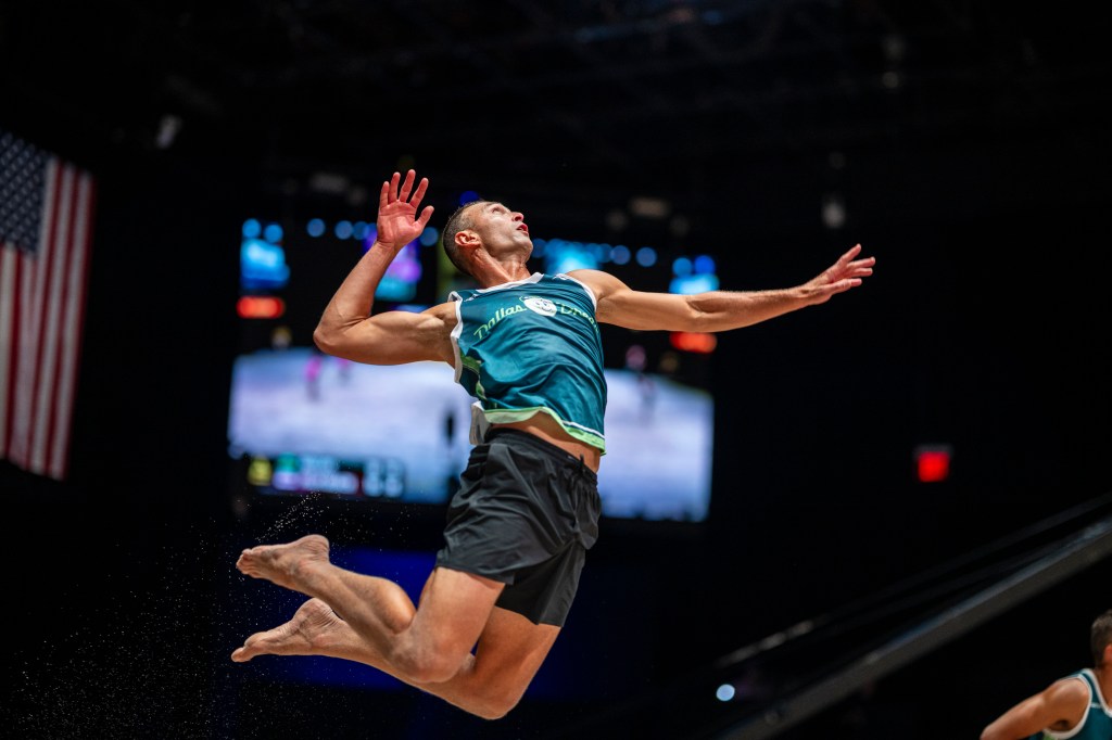 CSULB volleyball alumni, Olympians to play each other in AVP tournament next weekend – Press Telegram