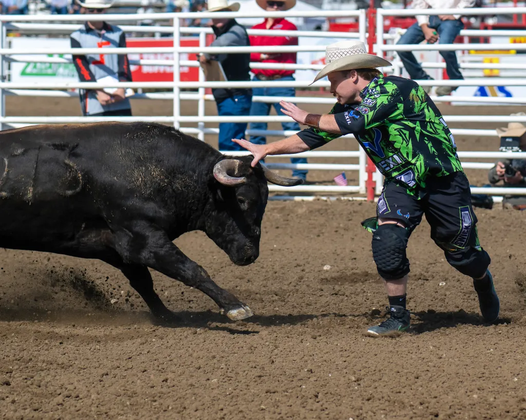 PHOTOS: Fun and frolicing at California Rodeo Salinas – Monterey Herald