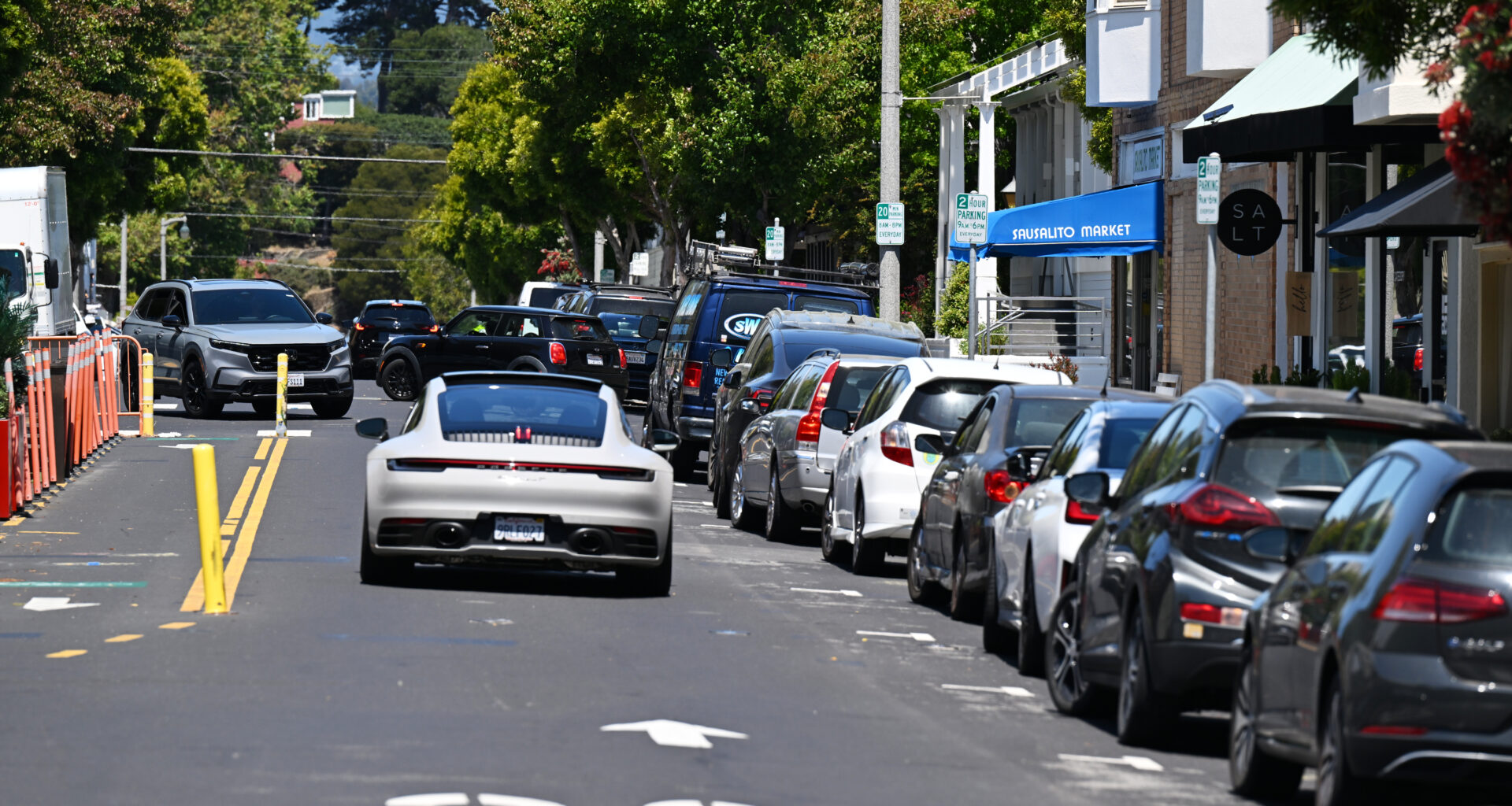 Sausalito plans more parking in busy corridor