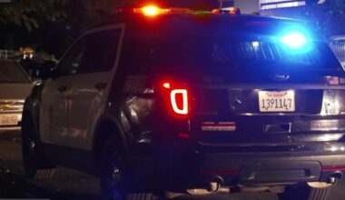 Purse, phone and cash reported stolen in Van Nuys robbery – NBC Los Angeles