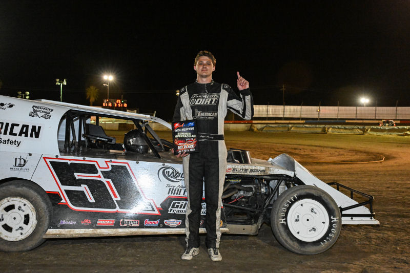 Credit: Bakersfield Speedway Photo