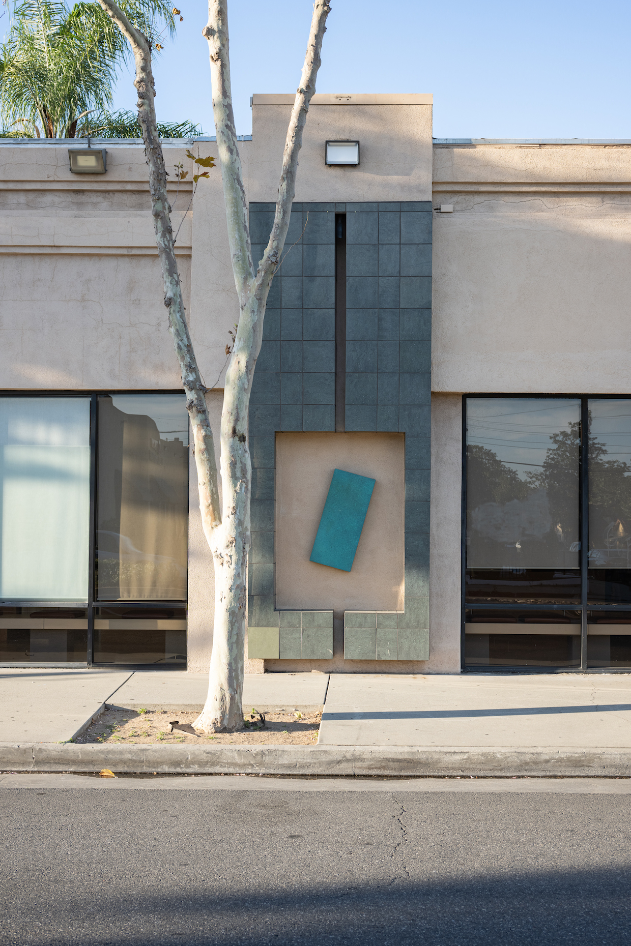 Monolith Coffee outside