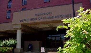Trump administration says it’s deferring $1B in Medicaid payments to California and Minnesota
