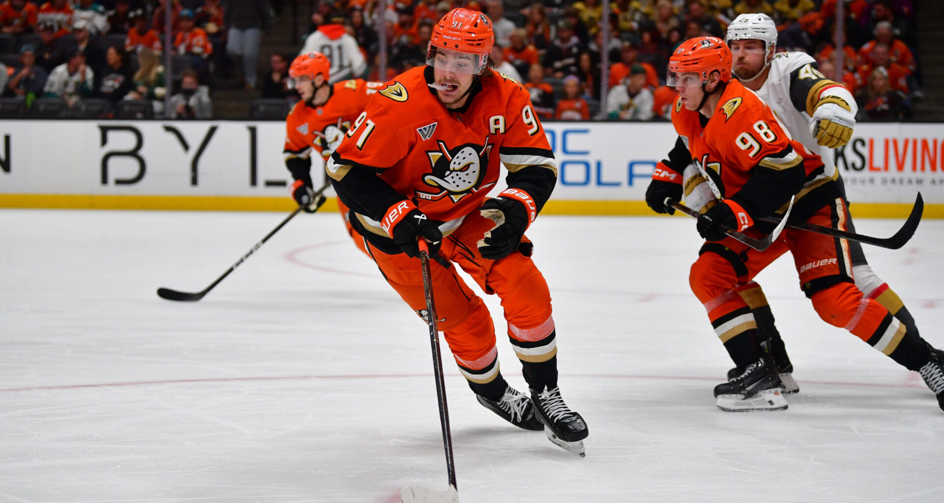 Flyers Give Leo Carlsson a Massive Offer Sheet; Philly Awaits Ducks Decision