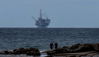 Trump vs. Coastal Commission could change California’s green future – Orange County Register