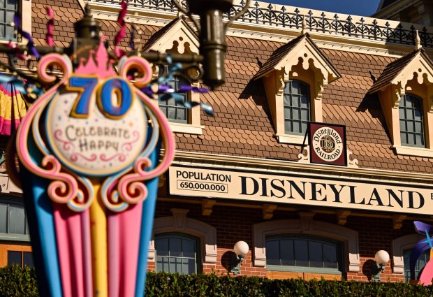 The population at Disneyland is marked at 650 million at the entrance to the park at the Disneyland Resort Anaheim, CA, on Friday, January 16, 2026. The sign was alert updated in 2013. It's next update is expected to be 1 billion. (Photo by Jeff Gritchen, Orange County Register/SCNG)
