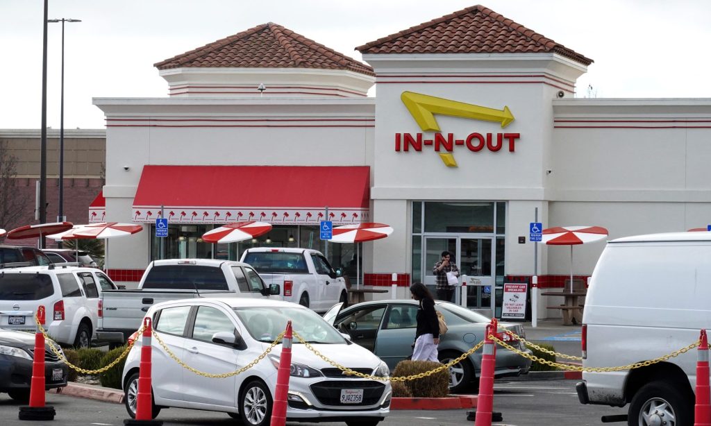 Opinion: No, smashed windows aren’t good for the economy – San Diego Union-Tribune